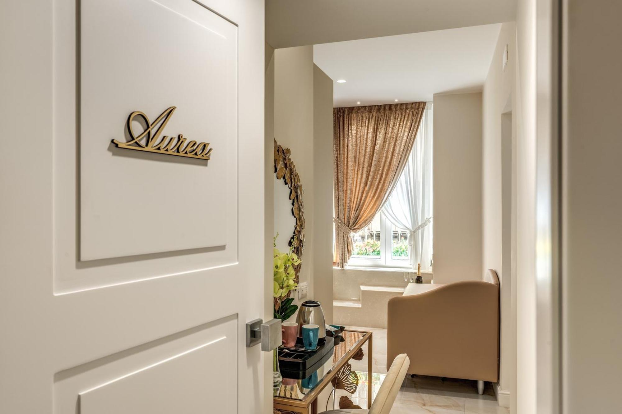 Le Stanze Di Venere Hotel Наполи Екстериор снимка