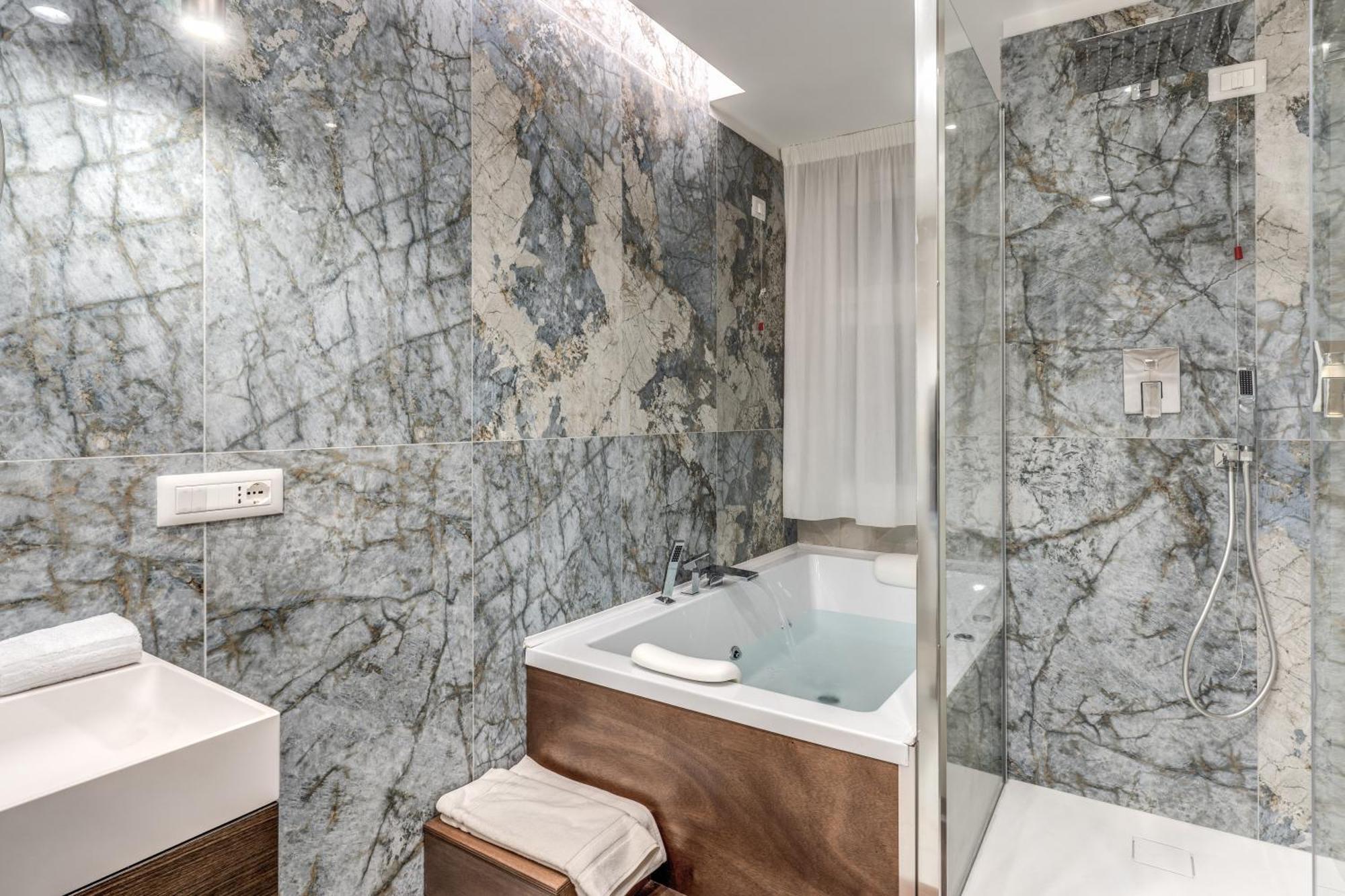 Le Stanze Di Venere Hotel Наполи Екстериор снимка
